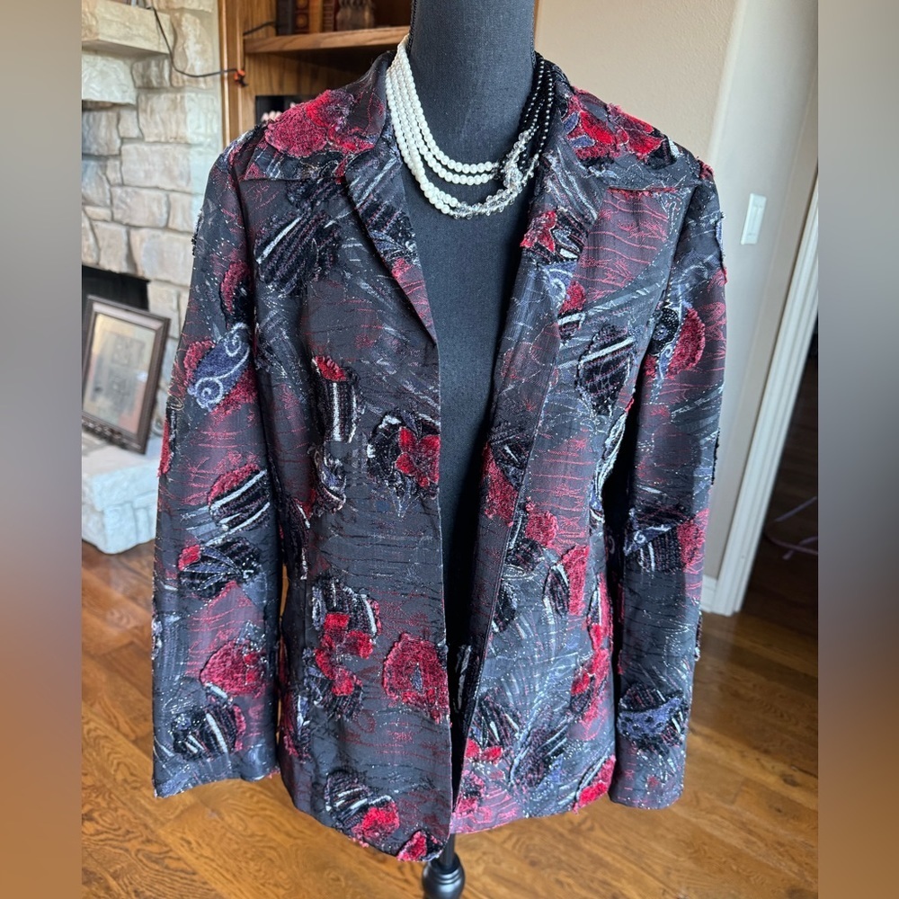 Chico’s‎ Black and Red Textured Open Blazer